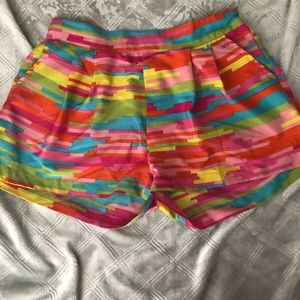 Colorful active shorts